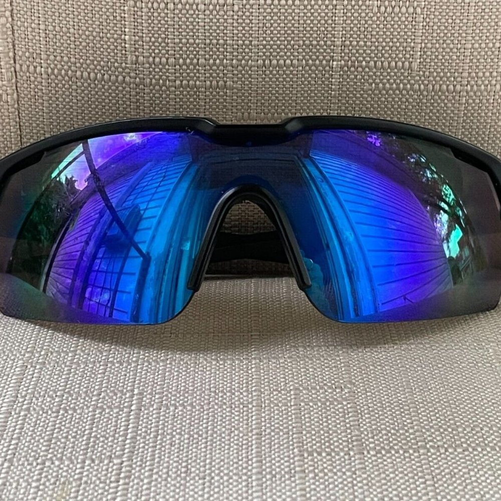 PUGS Men Sunglasses Sport Wrap Blue Mirror Lenses Shades Eye Wear - Picture 4 of 11